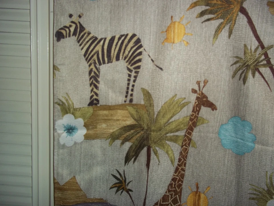 Cortina de Ducha Safari Selva Palmera Jirafa Cebra ~ Usado en Excelente Condición ~ 68" W x 70" Foto 3 de 4