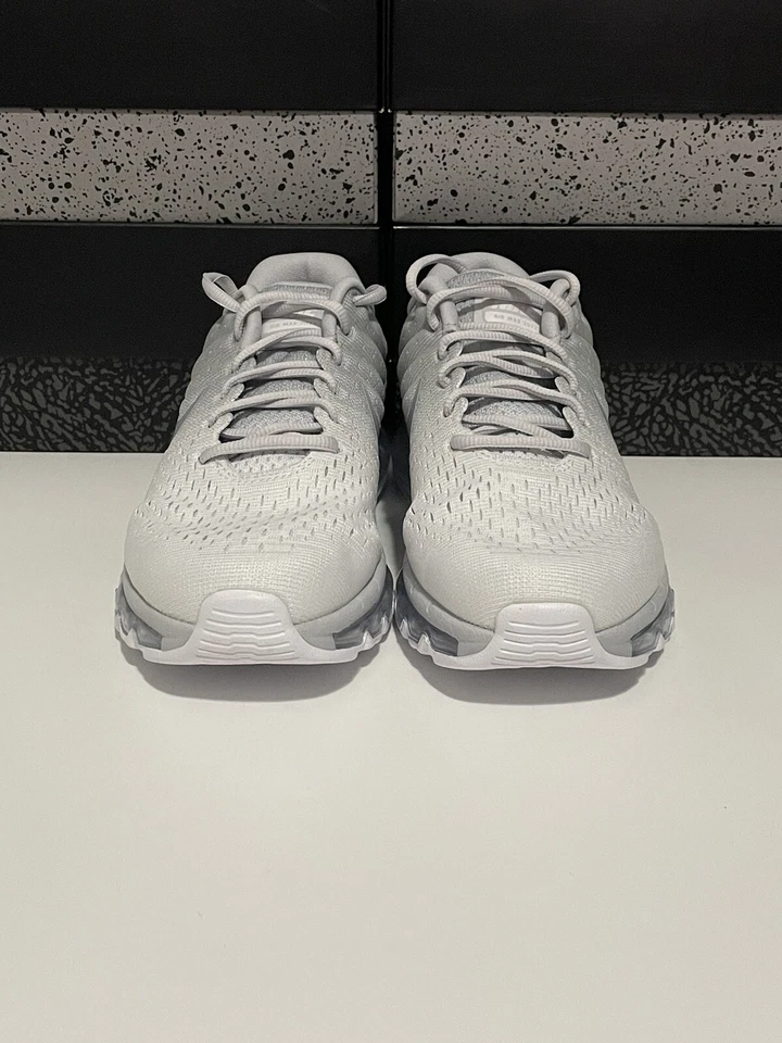 New W Nike Air Max 2017 “Pure Platinum” 849560-009 Women’s 7.5-9 Running Shoes - image 2 of 4