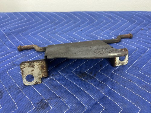 2005-2007 Volvo S60R V70R Front Subframe Exhaust Hanger Mount Bracket OEM#1332EM - Picture 7 of 8