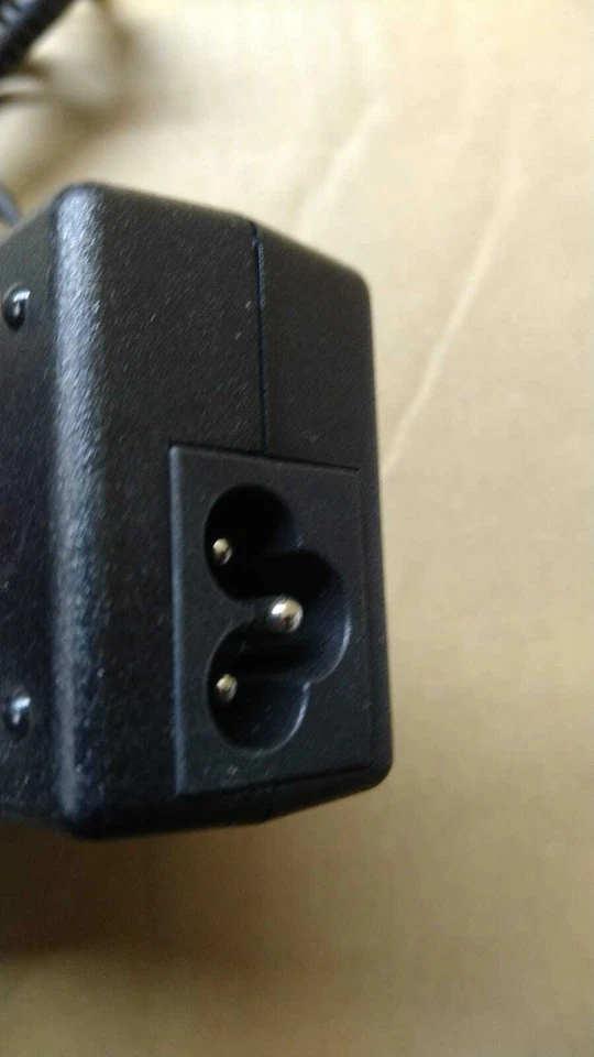 Genuine Chicony A12-065N2A - AC/DC ADAPTER DC 19V = 3.42A 65W - Black - Image 3 of 4
