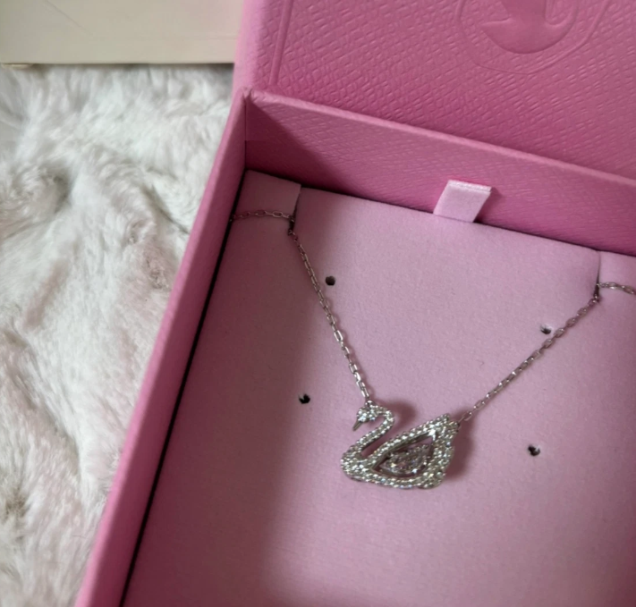 Swarovski Dancing Swan Necklace White Rhodium Plated (W