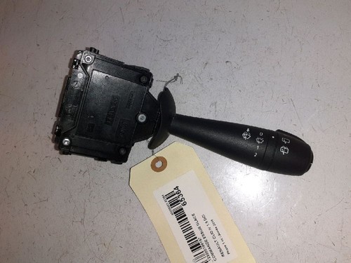 COMMUTATEUR COMMODO DROIT Toyota Corolla (E12) 2004