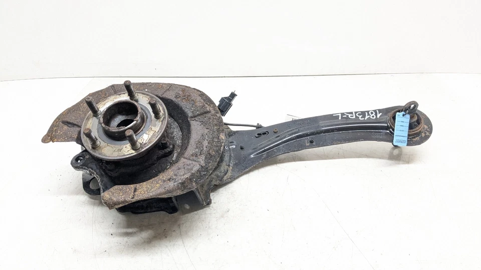 COJINETE DE CUBO DE RUEDA TRASERO IZQUIERDO LADO DEL PASAJERO VOLVO V40 MK3 2018 Foto 3 de 4