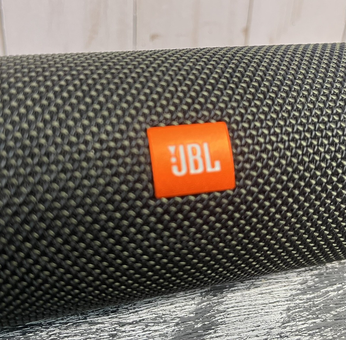 JBL Flip 4 Portable Bluetooth Speaker - Black - JBLFLIP4BK
