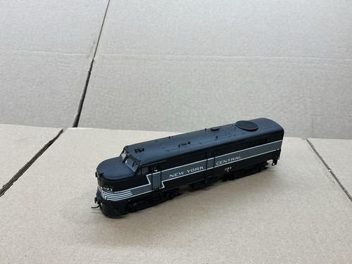 PROTO 2000 HO SCALE DIESELLOK FA2 NEW YORK CENTRAL N.1123 ERSATZTEILE! | Zustand: Used