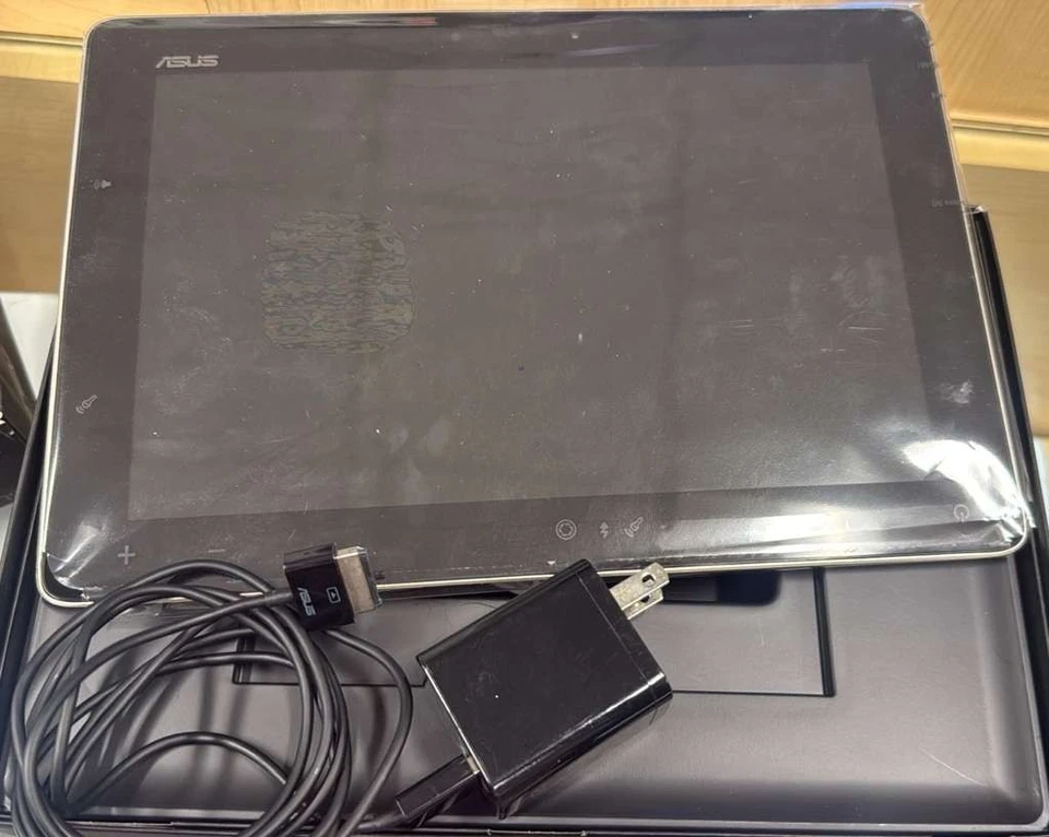 ASUS Transformer Pad Infinity (TF700T - C1 - CG 64GB Gold - Image 3 of 4