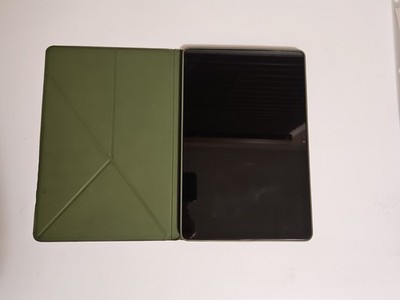 Samsung Galaxy Tab A9+ 11'' 64GB Tablet Bundle **CHARGING ISSUE**