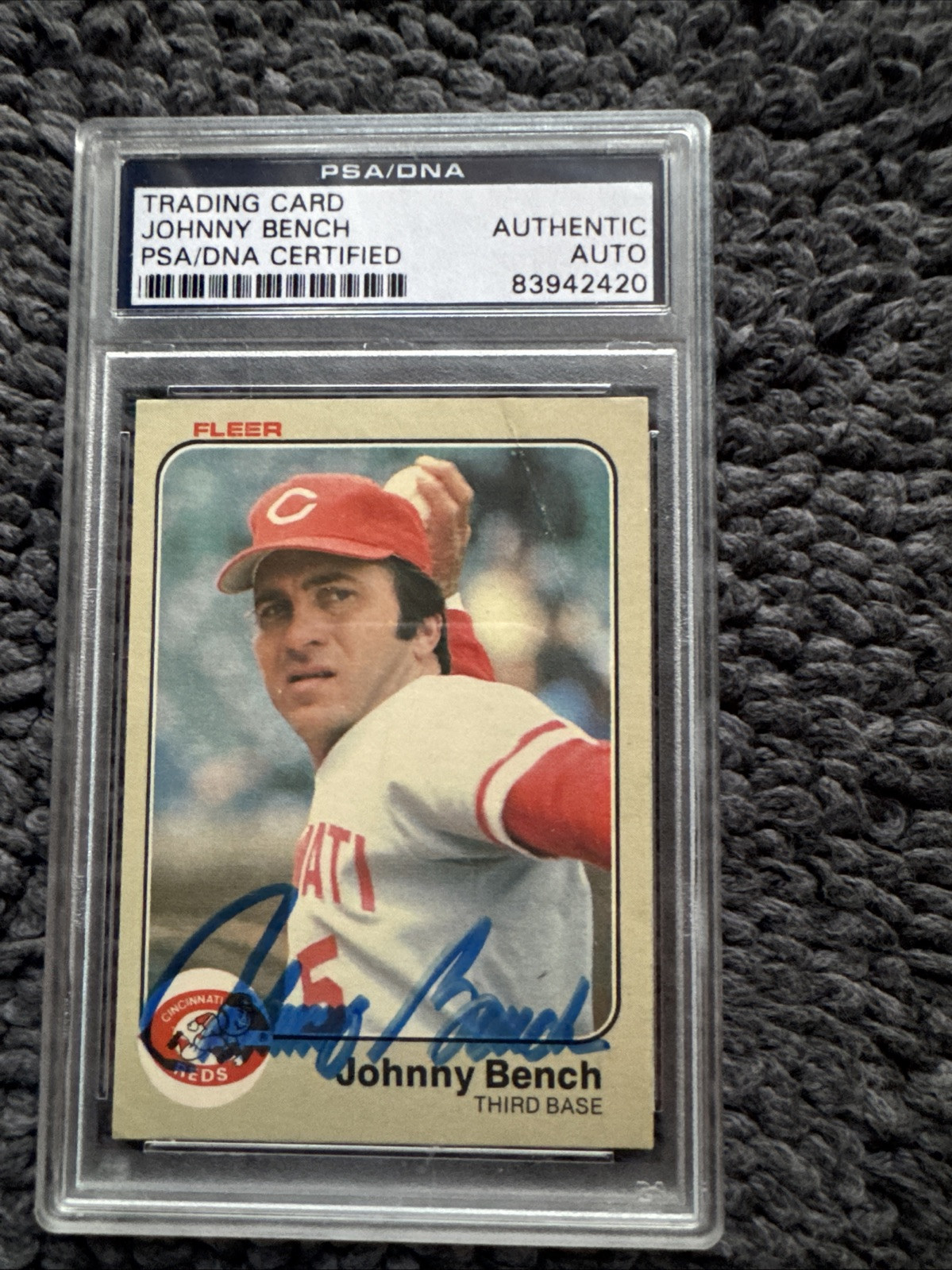 JOHNNY BENCH 1983 Fleer Autographed MLB Card PSA DNA