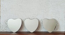 LOT DE 3 MIROIRS MURAUX EN FORME DE CŒUR 