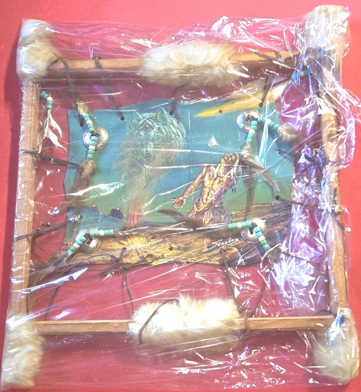 🌟 VTG Wood Frame Picture Indian Wolf Fur Feathers Wall Hanging Native 16" X 20"