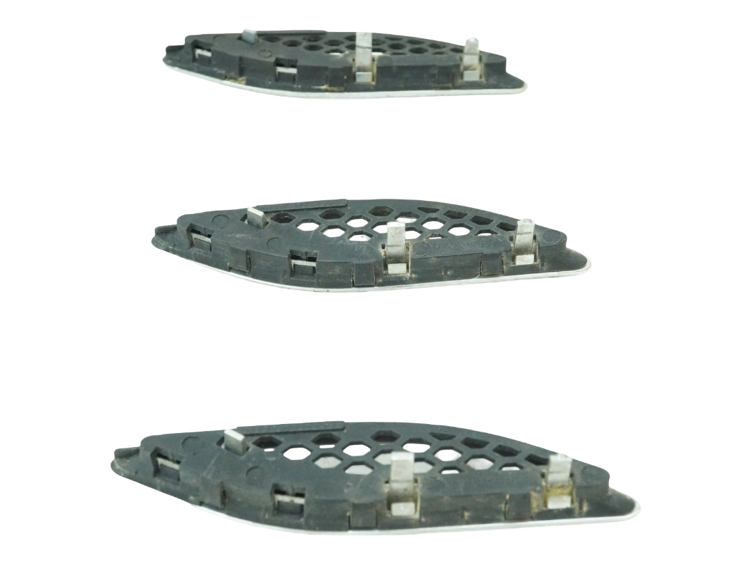 Front Right Air Vent Trim Fender Grille Set of 3 Fits 14-22 Maserati Ghibli S Q4
