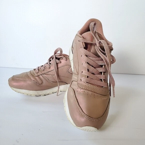 Berri Sinewi tildele Womens Reebok Pearlized Rose/Gold White Classic Leather Size 9 | eBay