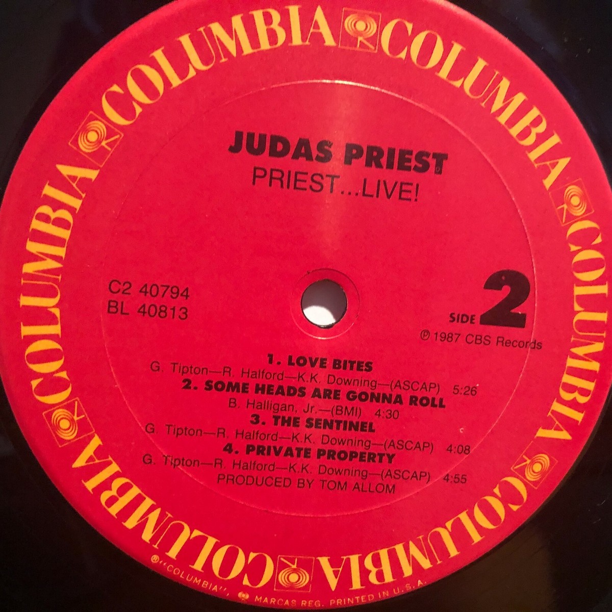 欧2LP Judas Priest Priest...Live 88985390841 Sony Music, Columbia /00660 LTcyNjkuanBlZw.jpeg