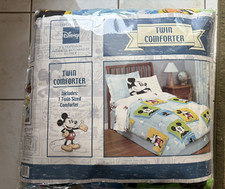 Vintage Disney Mickey Mouse Color Block Twin Size Comforter
