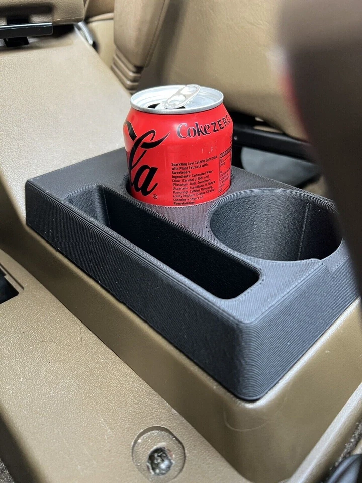 Portavasos Mitsubishi Pajero MK1 Foto 2 de 4