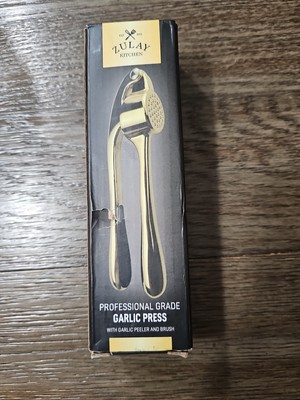 Zulay Kitchen Professional Grade Garlic Press W/ Garlic Peeler & Brush (Silver)