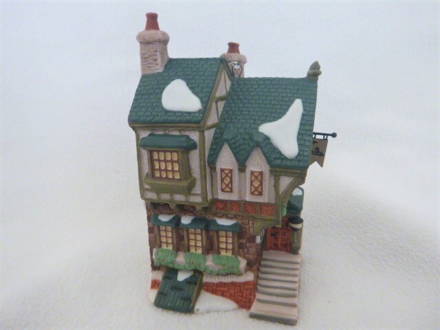Picture 3 of 15