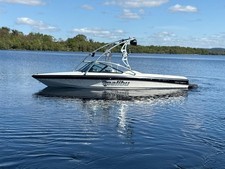 Malibu Response, 1996,  MerCruiser 5.7 V8, Tournament Ski Boat