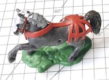 Vintage Britains Historic Series Swoppet Knights Horse & Barding Defending#1453