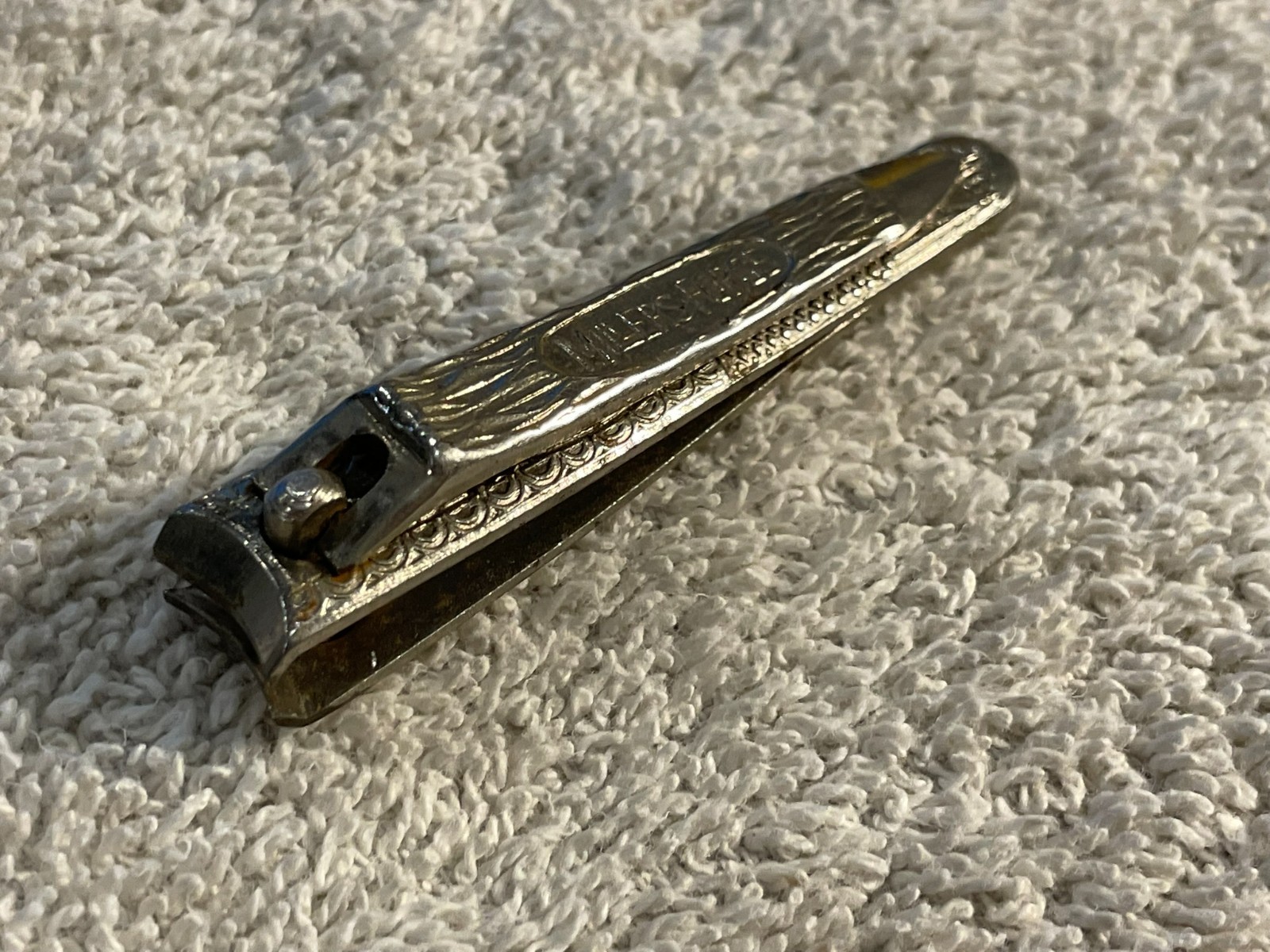 Vintage Art Nouveau Millers Forge Embossed Nail Clippers