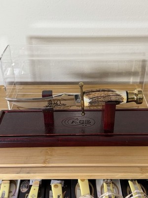 Case XX USA Kodiak Knife With Genuine Stag Handle Sheath Mint In Display Case A3