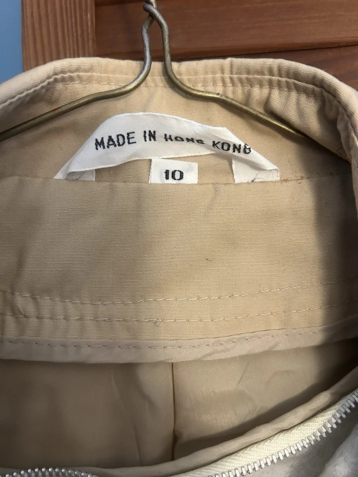 Gabardina para mujer Burberry con forro a cuadros Foto 4 de 4