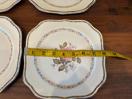 HOMER LAUGHLIN Eggshell Georgian Fine Porcelain China 32 Piece Set - Picture 6 of 22