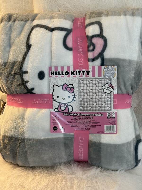 HELLO KITTY Gray/Ivory Full/ Queen Plush Blanket 90 X 90 Inches NWTG