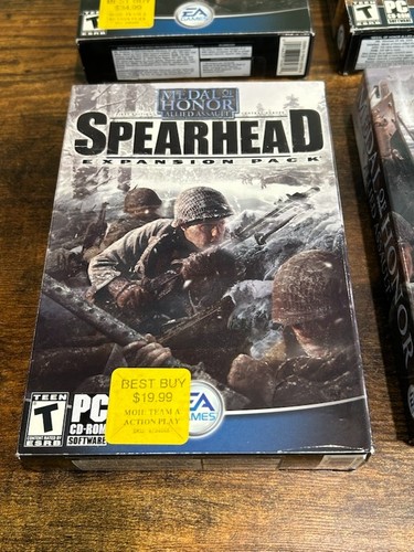 New Medal of Honor: Allied Assault Spearhead Breakthrough PC Sm Box Lot SEALED - Picture 5 of 13