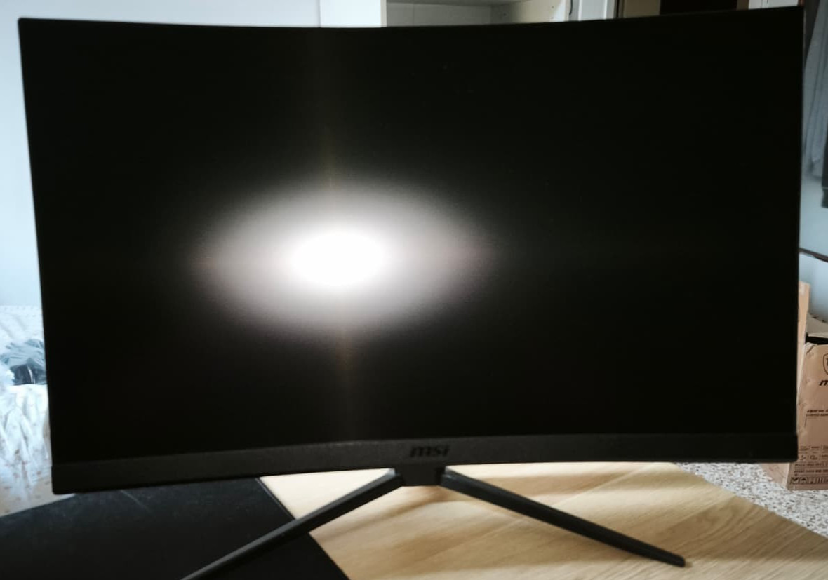 MSI Optix G27CQ4 - Monitor Gaming 27" 165Hz 2560x1440p (WQHD)