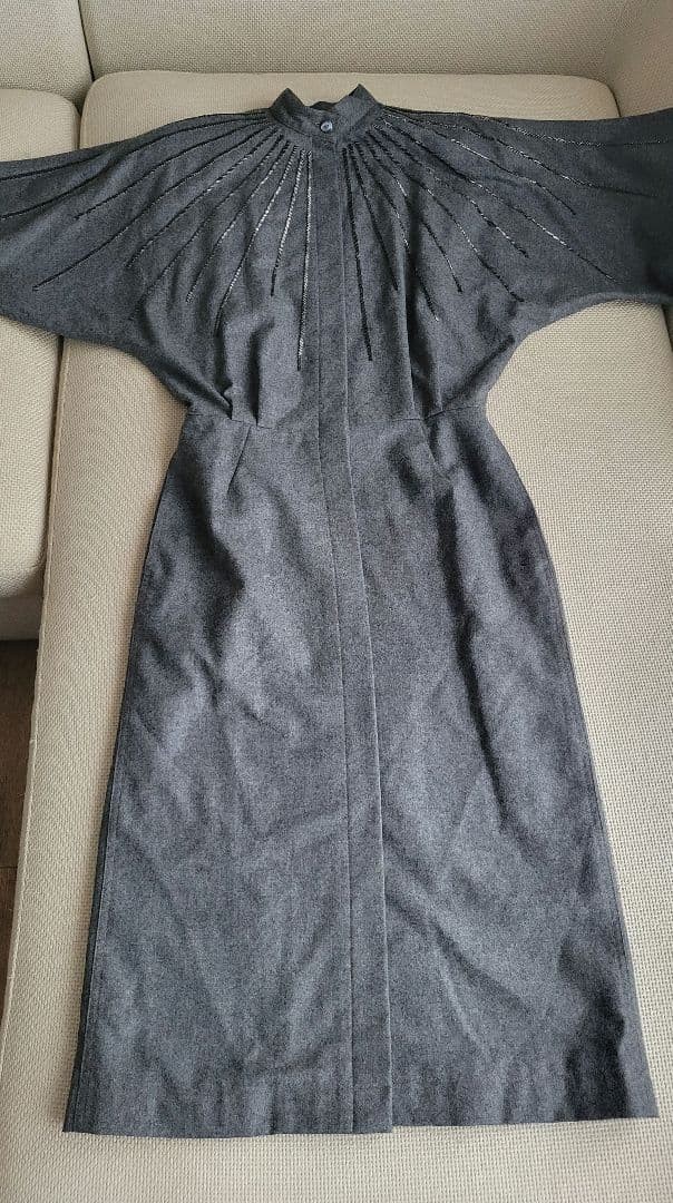 GUCCI Vintage Batwing Dress Beaded Decoration One Piece Size 38 147368K Authen thumbnail 2