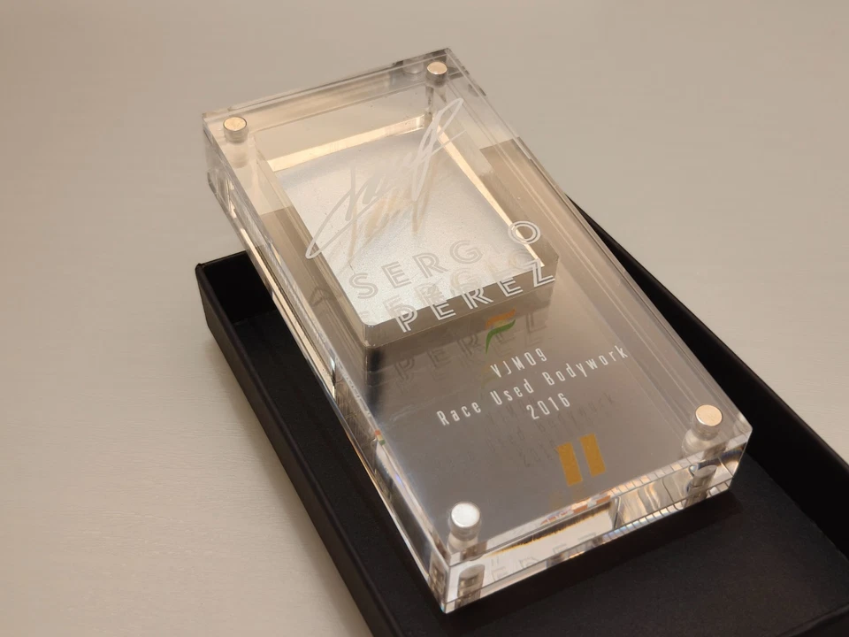 Carrocería usada S.Perez 2016 Race en acrílico Force India VJM09 Fórmula 1 Foto 2 de 4