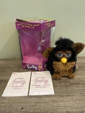 Furby 1999 Gorilla Brown Black Tiger 70-800 grigio occhi neri con scatola - non funzionante