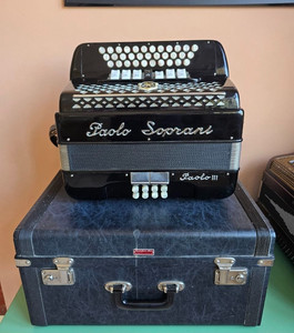 Organetto Paolo Soprani Paolo III 8 Bassi Do/Fa (C/F) con Custodia