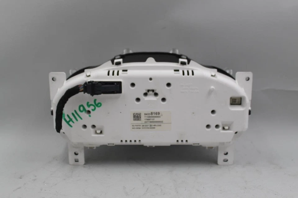 Grupo de velocímetros 82 k MPH y KPH para Chevrolet Colorado 2018-2019 OEM #34392 Foto 2 de 4