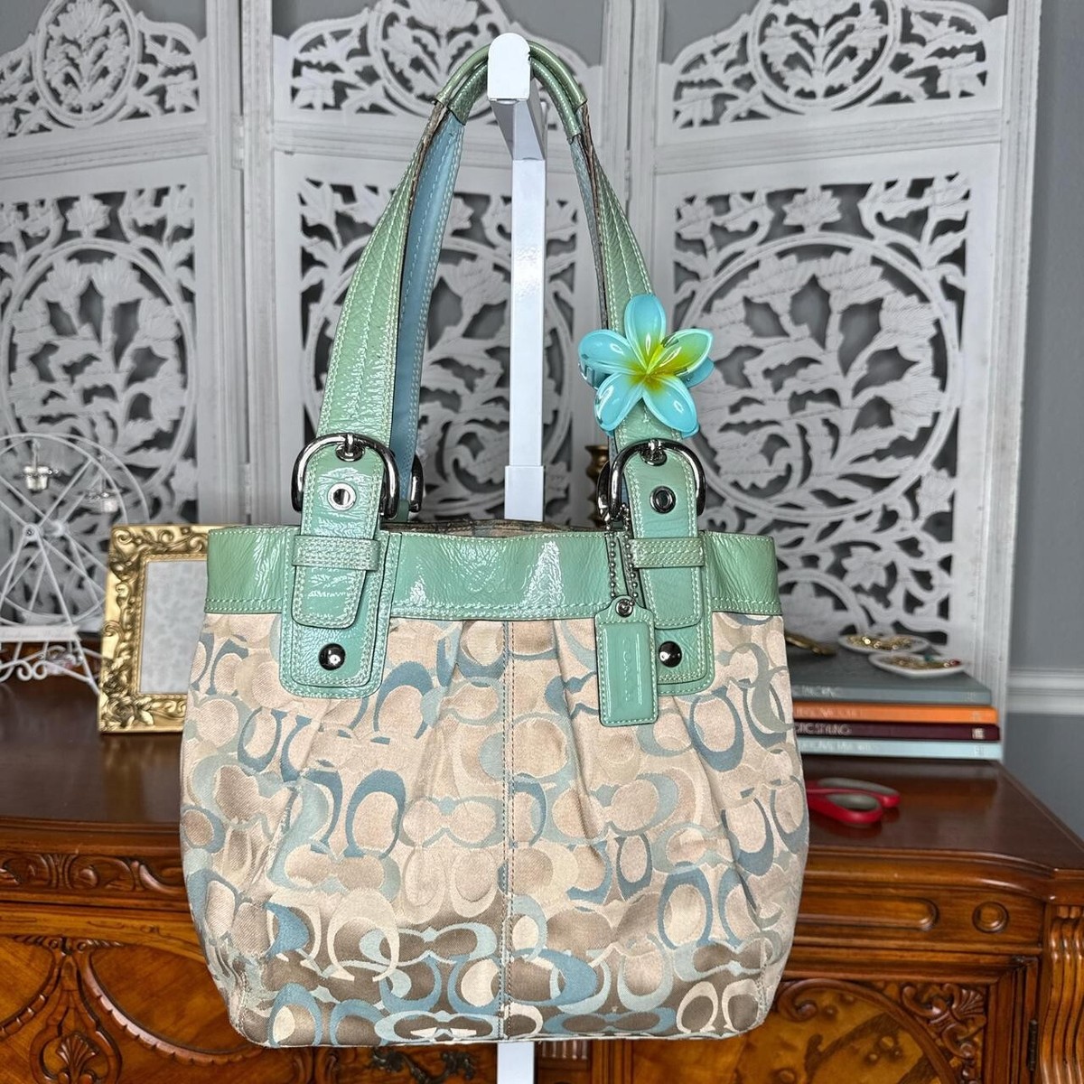 バッグ Coach Soho Optic Signature Hand Bag COACH Crystal Signature Jacquard Soho Bag 25 with Chain and