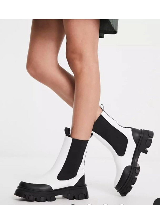 New Public Desire Wonder Chunky Boots White Black SZ Fits SZ