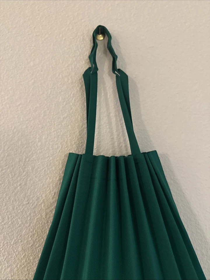Bolso de mano vintage Issey Miyake Kelly acordeón verde Foto 3 de 4