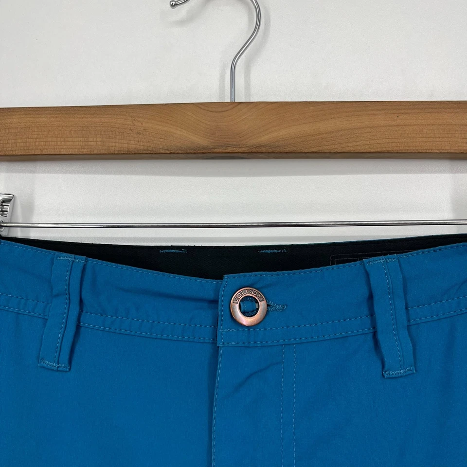 Volcom Chino Shorts Men's Size 32 Blue Flat Front Zip Fly Stretch - Image 4 of 4
