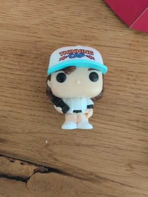 KINDER JOY STRANGER THINGS FIGUREN Dustin