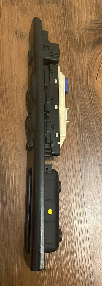 04-12 Chevy Colorado GMC Canyon драйвер главный выключатель стеклоподъемника ободок от оригинального производителя левый - Изображение 3 из 3