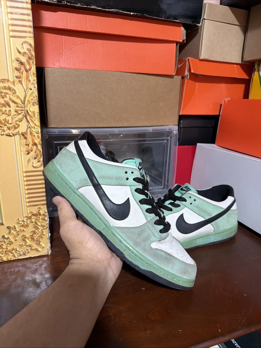 Nike SB Dunk Low Sea Crystal for Sale | Authenticity Guaranteed | eBay Nike SB Dunk Low Sea Crystal for Sale | Authenticity Guaranteed | eBay