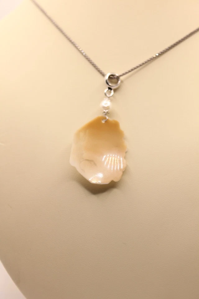 CAMMEO CIONDOLO ARGENTO PROFILO DI DONNA SARDONIC NATURALE MM 27X32 PERLA MM 6 - Immagine 4 di 4