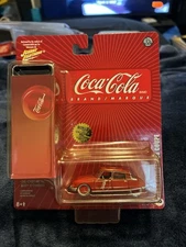 Johnny Lightning Coca-Cola ’63 Citroën DS Coupe White Lightning Real Wheels MOC