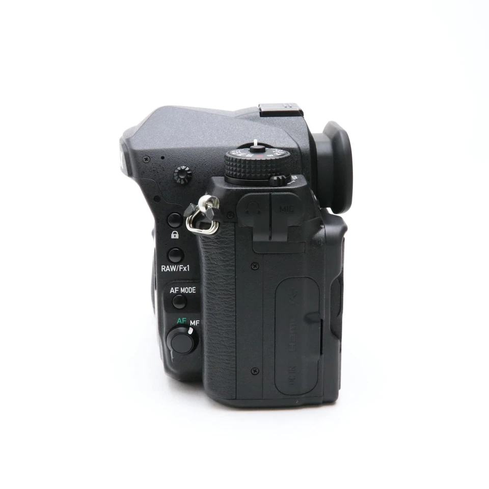 Pentax K-1 Mark II DSLR Camera Body -Near Mint- Shutter Count 3553 - Image 2 of 4