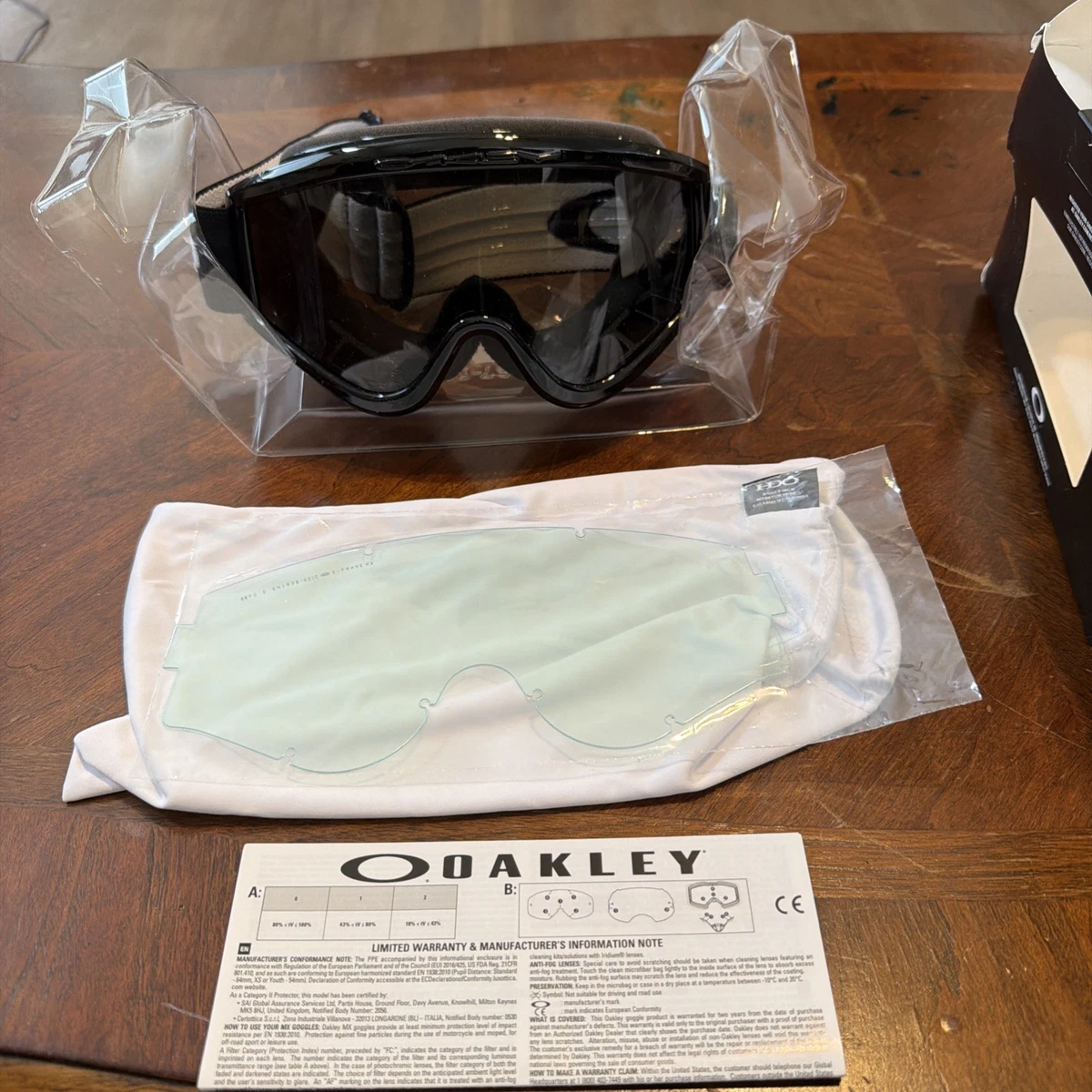 OAKLEY ゴーグル　SALE Oakley Winter Sports Goggles & Sunglasses for sale | eBay