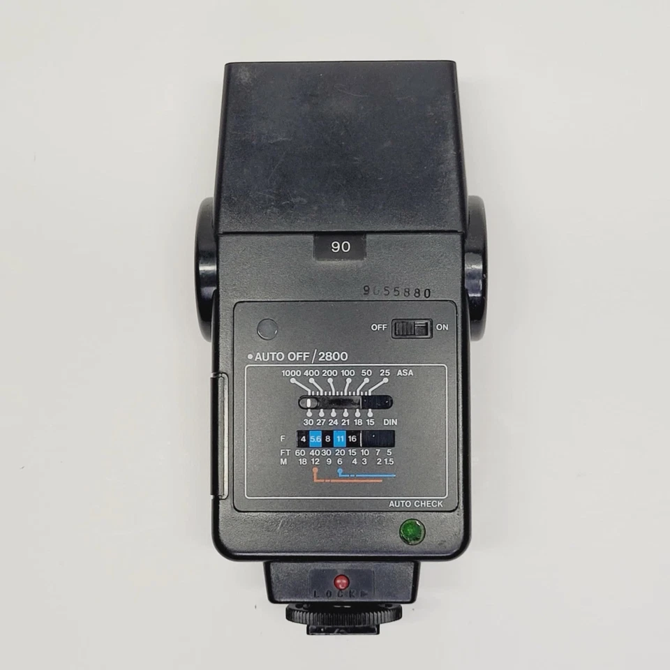 Vivitar Auto Thyristor 2800 Shoe Mount Flash Camera - Image 2 of 4