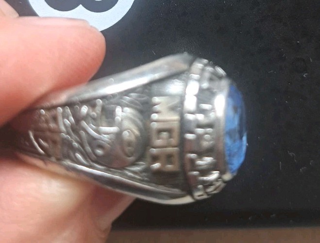 Silver Class Ring With Topaz Stone - image 4