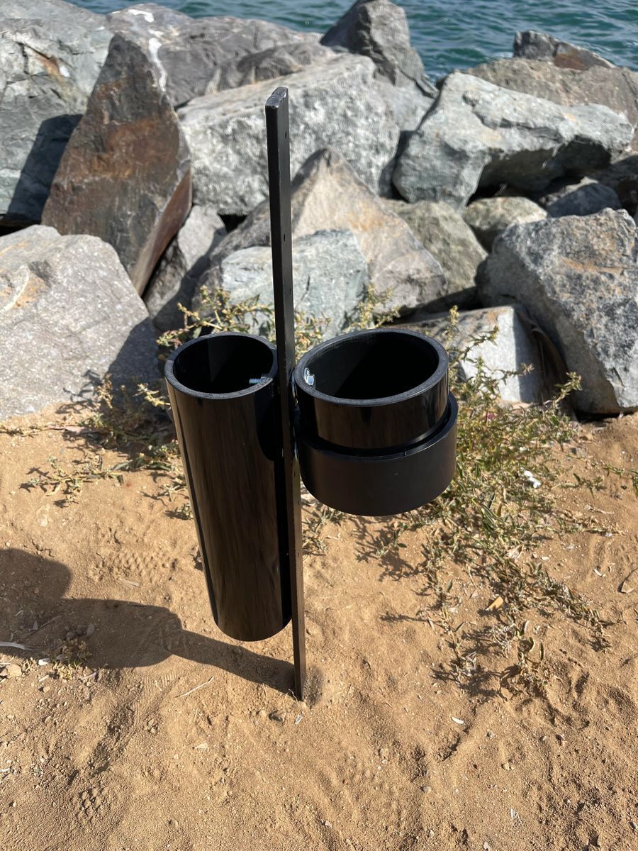 fishing rod drink holder Fish-N-Drinks FND28 The RoboCup is a patented container that securely holds two drinks FISHING ROD HOLDER LARGE DRINK