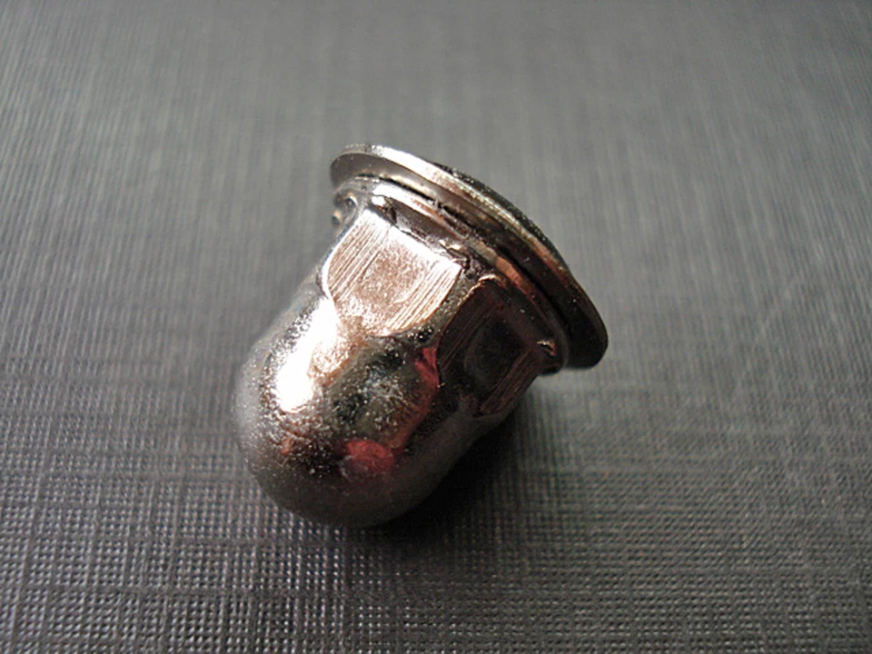 12 piezas 10-24 tuercas selladoras de níquel bellota clip de moldura NORS para Plymouth Dodge Foto 3 de 4